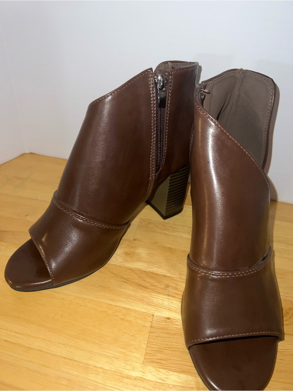 Open-Toe Brown Block Heel Ankle Booties